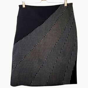Worthington Black and Gray Skirt Size 10